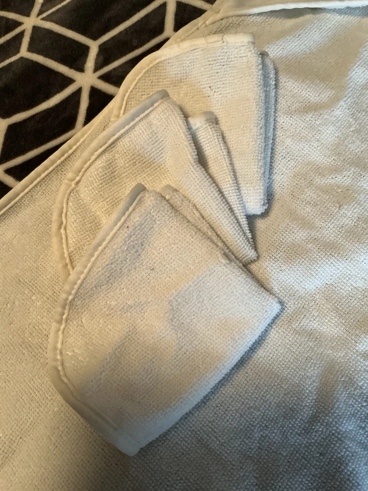 Juego de toallas de baño para bebé Kyle & Deena Daddy’s Little Sunflower Foto 2 de 4