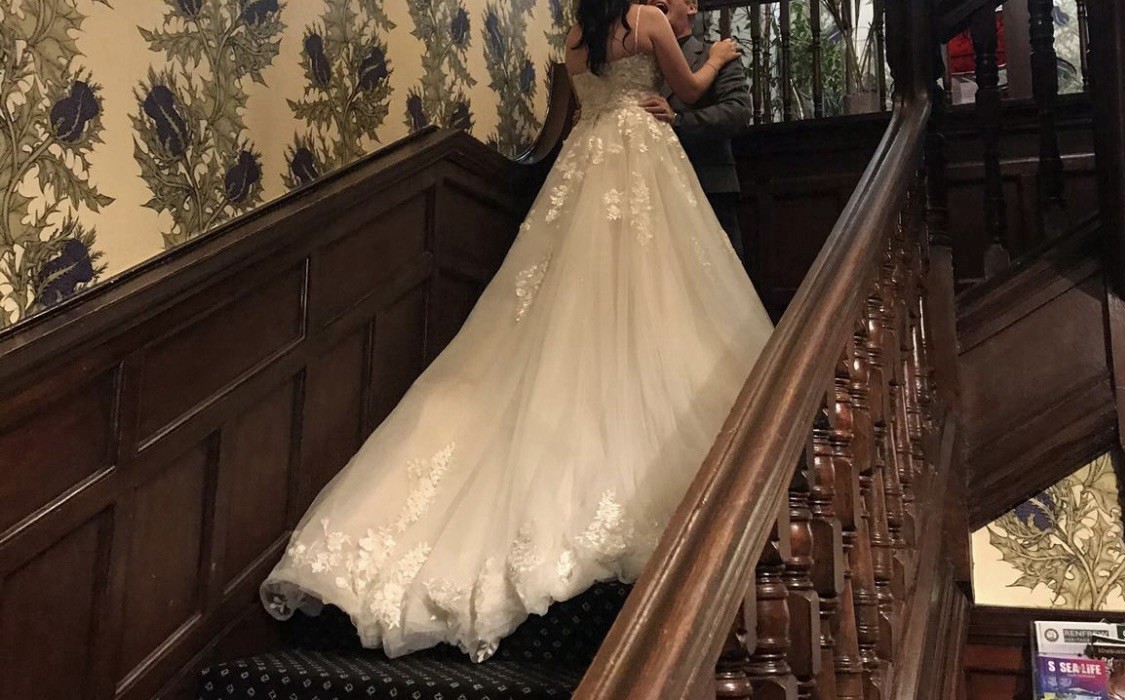 Wedding dress Size 12 plus matching veil image 5