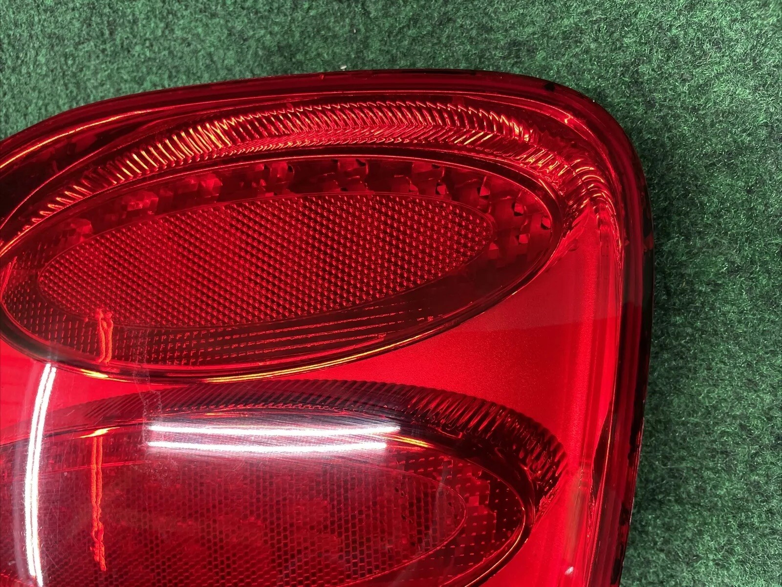 03-07 Bentley Continental GT Right Passenger Side Tail Light Lamp 3W8945096F OEM