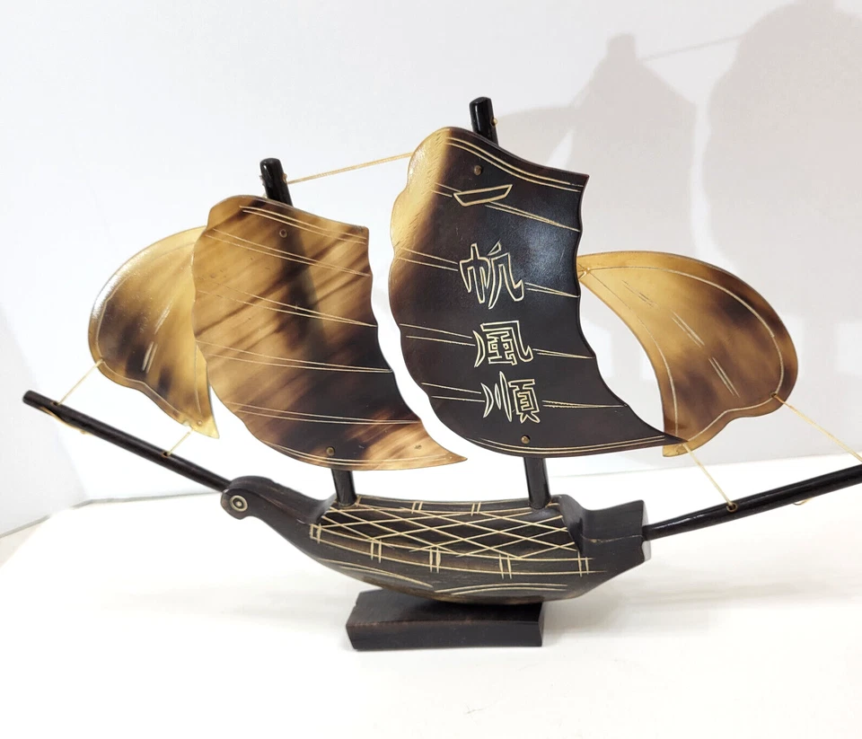 帆船由吉他拨片 Scrimshaw 风格装饰 10 X 6 复古航海 — 第 3/4 张图片