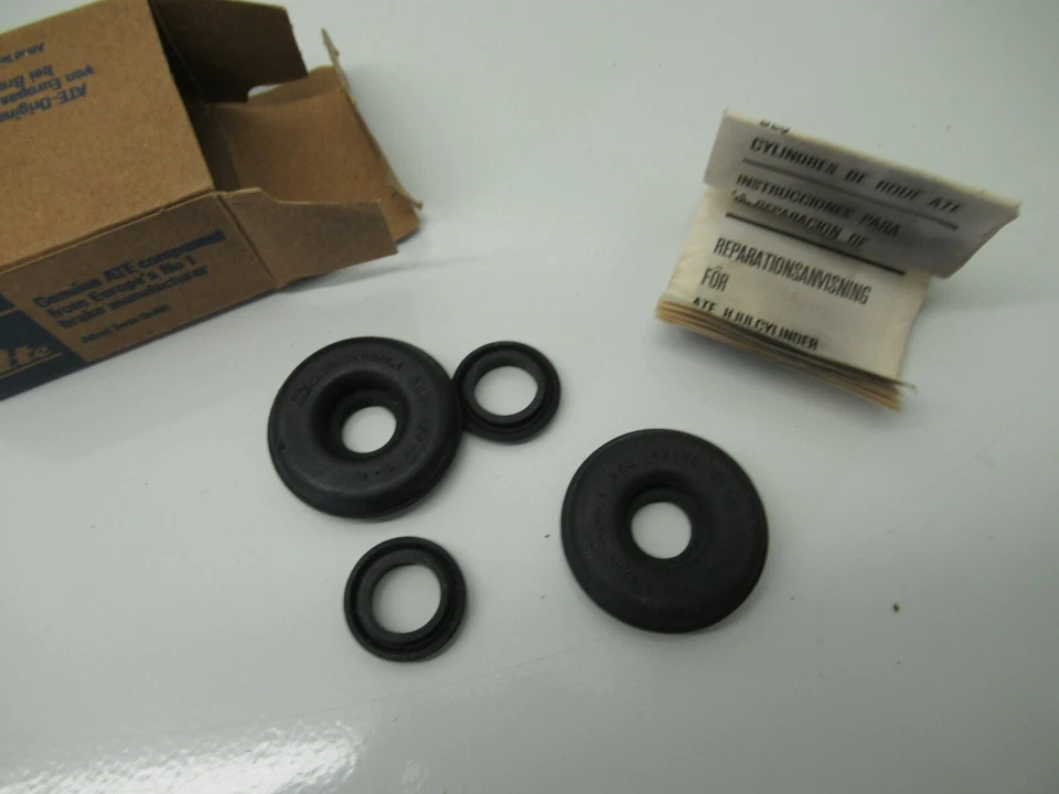 Kit Cilindro Trasero BMW E10 Vintage, 34 21 1 101 760 Foto 3 de 4