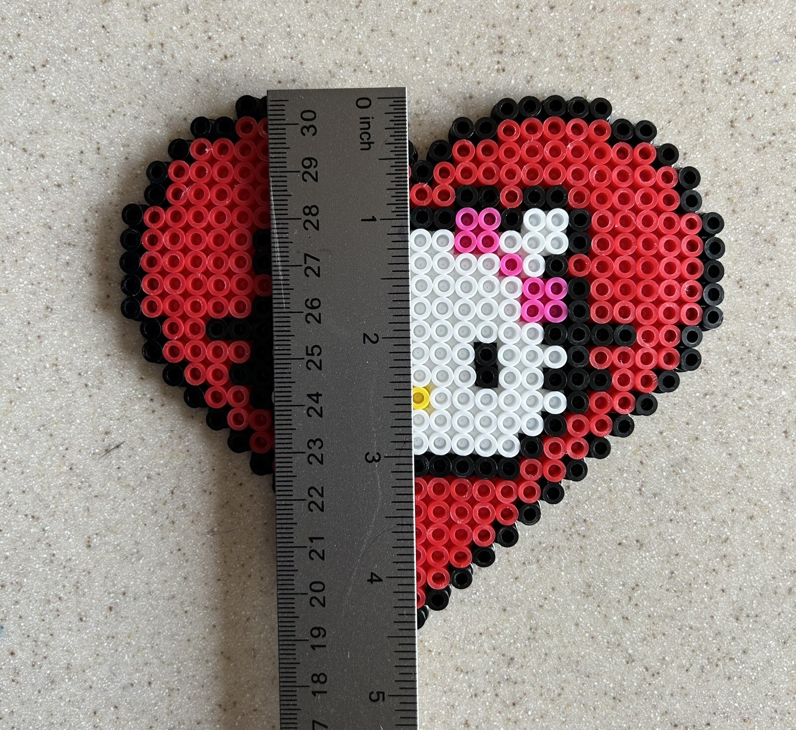 Hello Kitty Heat And Fuse Melty Beads Red Love Heart Wall ArtW/Alien