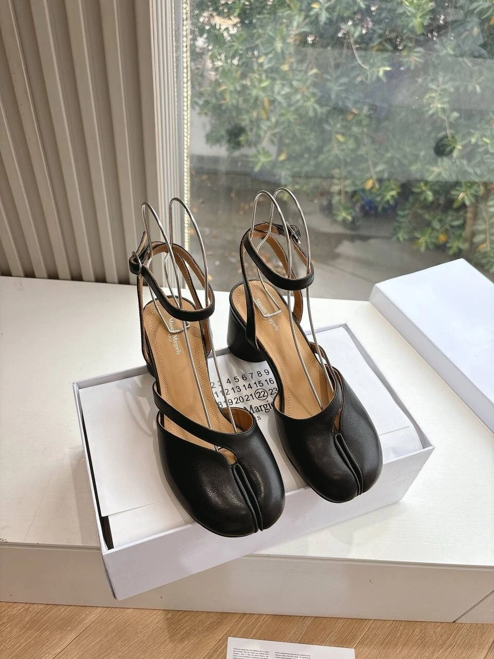 Scarpe donna Maison Margiela Tabi