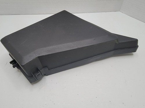 05-09 Subaru Legacy Outback Fuse Box Trim Cover Black Plastic OEM Part MB502050B - Picture 11 of 12