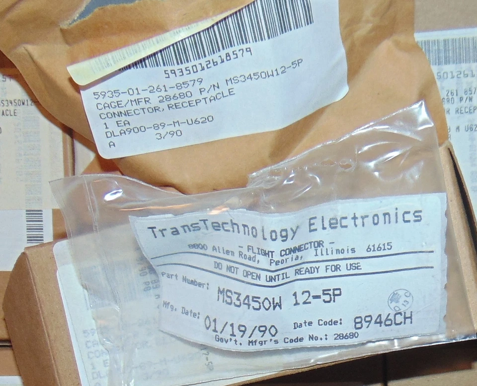 60 PCs NOS NIB FLIGHT CONNECTORS TRANSTECHNOLOGY MS3450W 12-5P *REAL SILVER PINS - Image 3 of 4
