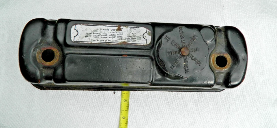 Cubierta de válvula MG MGA MGB OEM ACERO, NEGRO, PN 3772 1962-1967 Foto 2 de 4