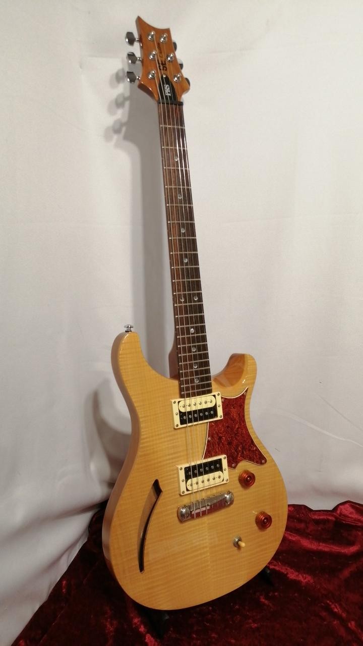PRS SE CUSTOM SEMI-HOLLOW Electric Guitar