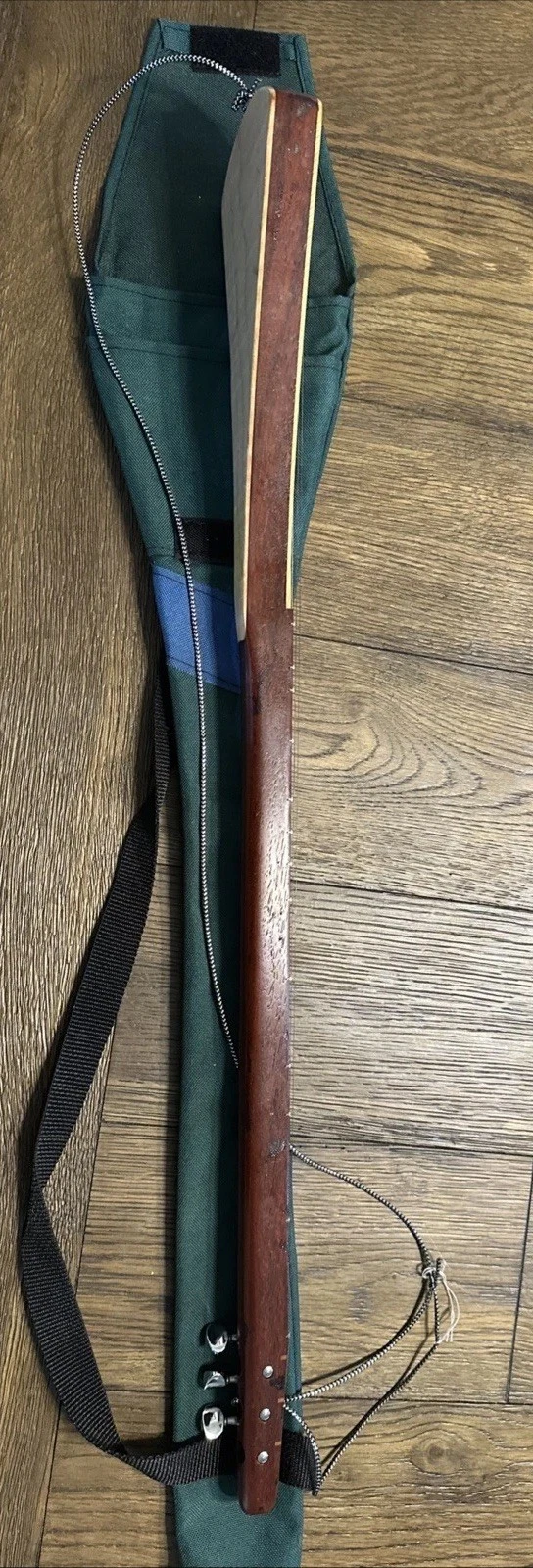 Picture 3 of 6