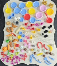 LEGO 120 Piece Minifigure Accessory Accessori...