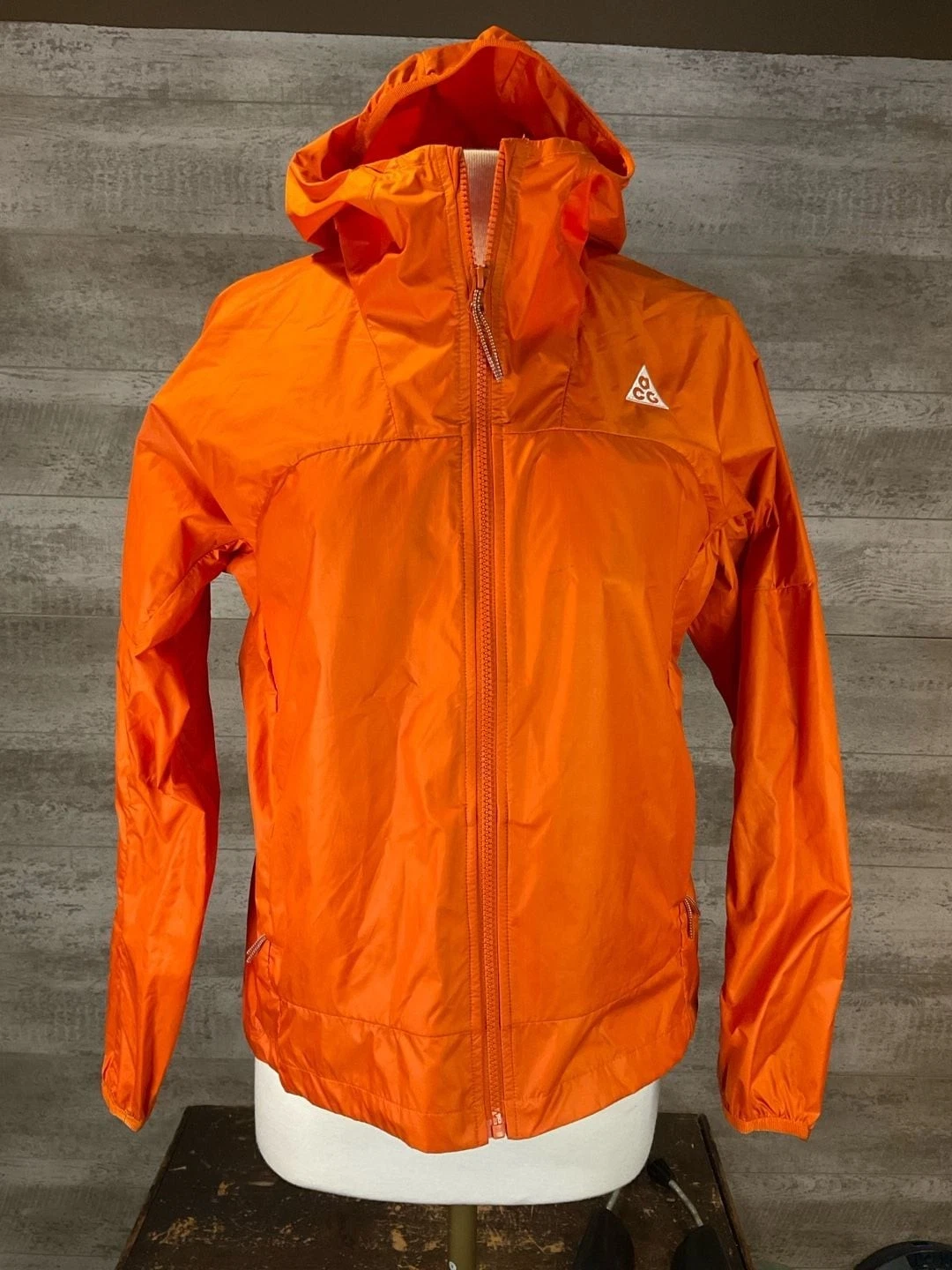 Nike ACG Storm-FIT Kids' Hooded Jacket Orange Size XL