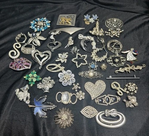 Huge Lot Vintage Silver Tone Rhinestone Brooches Pins Costume Jewelry