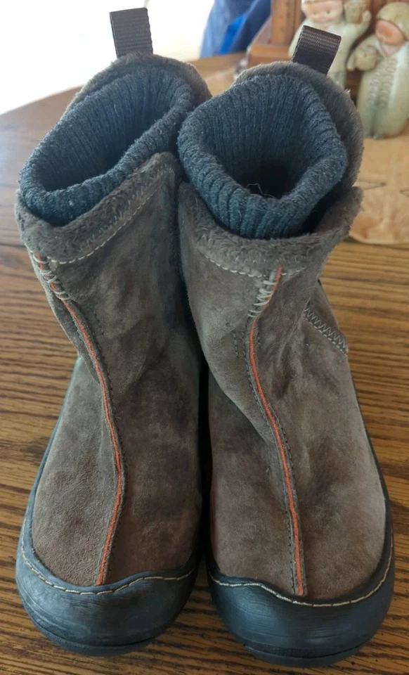 Privo by Clarks Botas de Nieve Impermeables Zapatos de Invierno para Mujer Talla 7 M Marrón Gamuza Foto 2 de 4