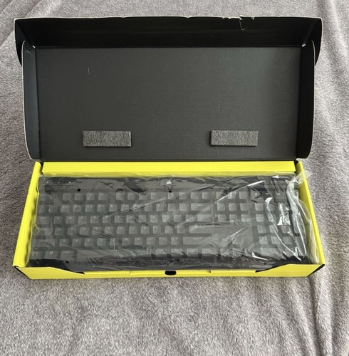 Corsair K70 RGB PRO Mechanische Gaming Tastatur - US Englisch - Bild 5 von 5