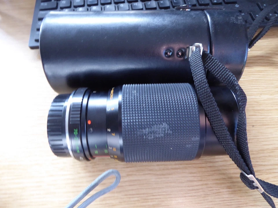 YASHICA ML 70-210mm F4.5 MANUAL FOCUS LENS , CONTAX/YASHICA FILM SLR FIT . b9ma - Image 3 of 4