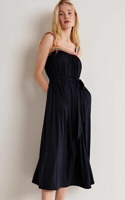 boden crochet trim jersey dress Kleid Modest Holiday