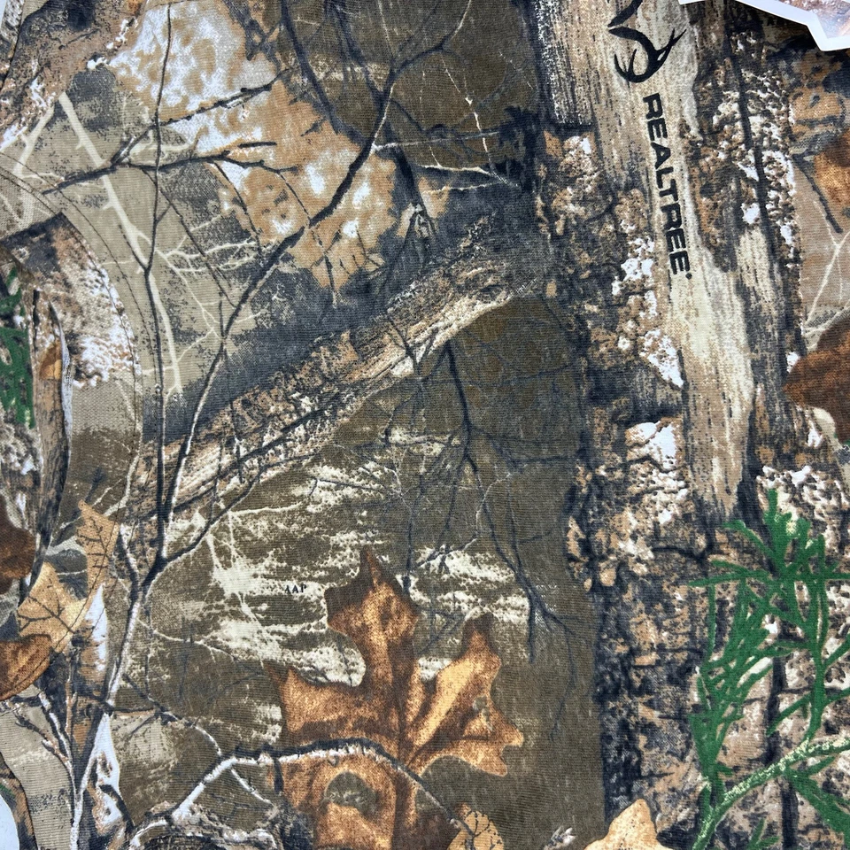 Magellan Hill Zone Realtree Edge Long Sleeve Youth T Shirt Sz Small - Image 2 of 4