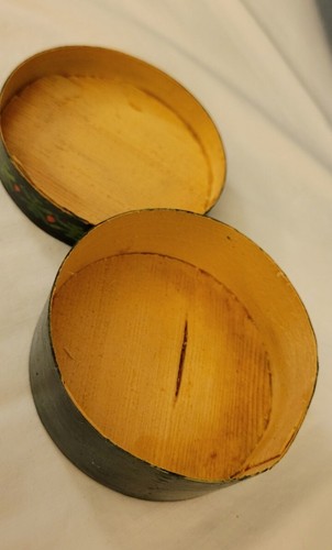 Vintage Hand Painted Mini Wood Trinket Round Box 3.5" X 1.5" - Bild 5 von 9