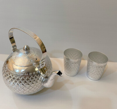 Vintage Style Thai Design Tea Kettle &Top Handle Silver Embossed Alumium & 2cups