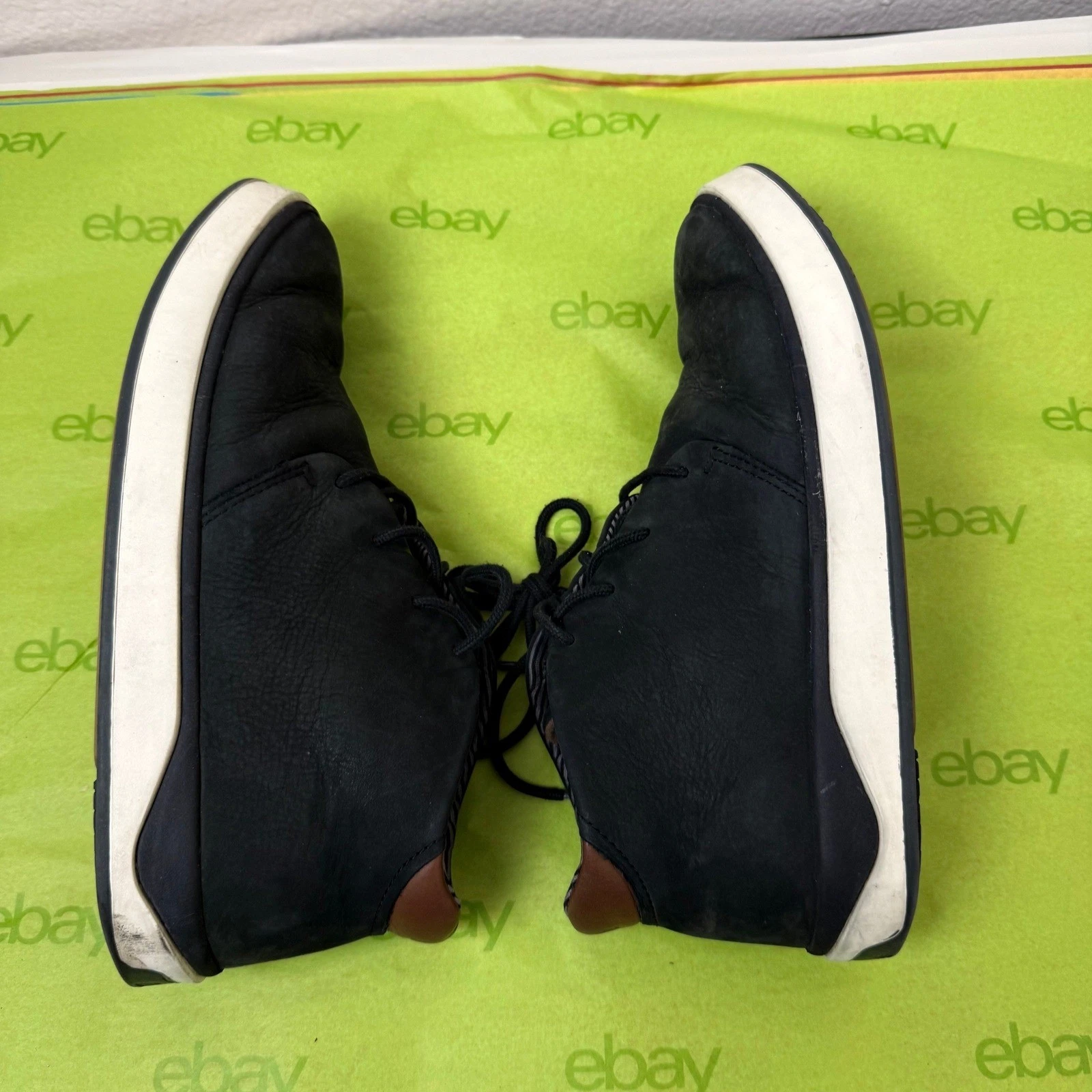 OluKai Papaku Ili Chukka Boots Men 9.5 Black Leather Waterproof Mid Top Sneakers