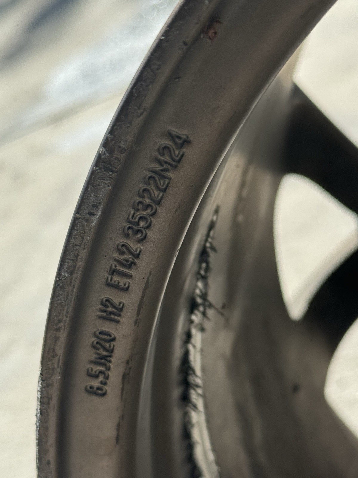 OEM Lamborghini Huracan Tecnica 20" Front Wheel Center Lock 20x8.5 4TO601017DK