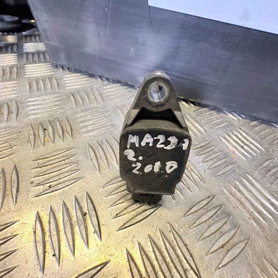 MAZDA 2 2010 IGNITION COIL ZJ2018100 K5014 - image 4 of 4