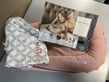 DockATot Deluxe Plus Baby Lounger 2 Covers  0-8 Months 