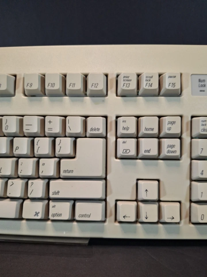 Teclado mecánico vintage ADESSO Mac AEK-105 Alpes blanco interruptores K3 Foto 4 de 4