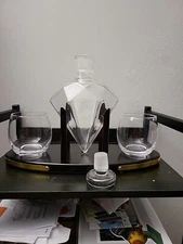 Whiskey Decanter Diamond Set W/2 Cocktail Whisky Glasses, 850ml