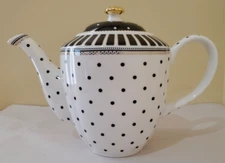 Josephine Black Teapot by Grace's Teaware