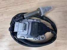 New OEM Inlet Nox Sensor For Volvo OEM Mack Part # 22303390 21479638 21567764 US