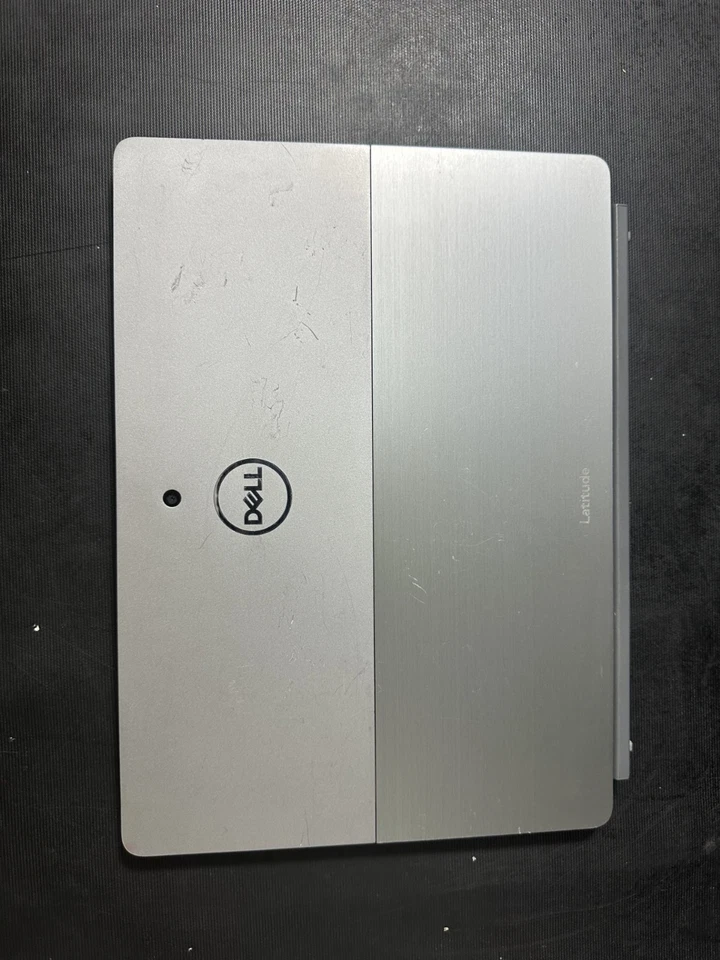 Dell Latitude 7200 2-in-1 · i5-8365U · 8GB · 128GB, photo 4 of 4