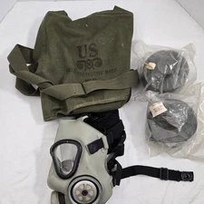VTG US M9A1 Field Protective Gas Mask M/L w Canvas Bag & 2 Filters Prop Use Only