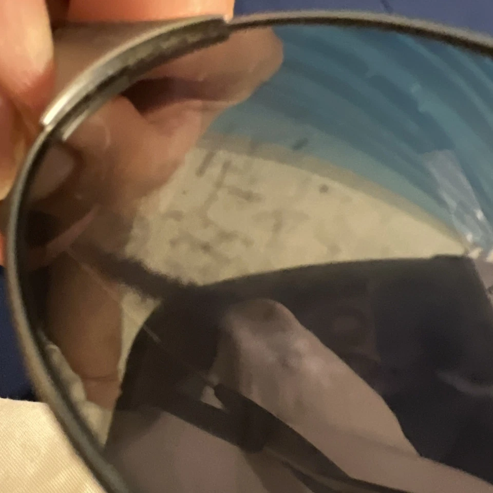 VINTAGE OAKLEY E WIRE 1ST GENERATION SILVER METAL SUNGLASSES  LENS SCRATCHED - Image 4 of 4