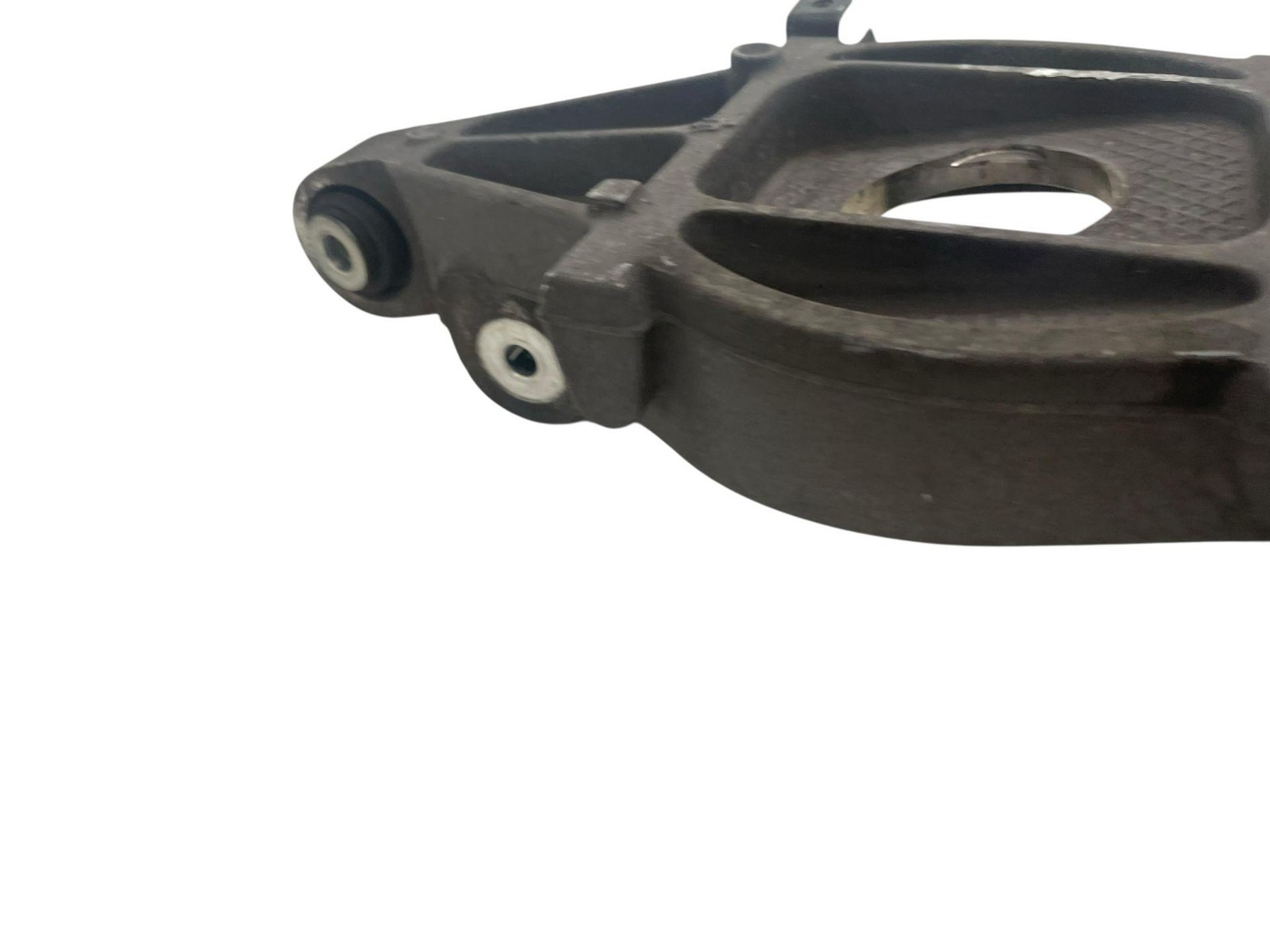 2017-2020 MASERATI LEVANTE REAR LEFT DRIVER SIDE LOWER CONTROL ARM SPRING SEAT