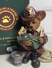 Boyds Bears ELLIOT ... THE HERO Saves Baby Firefighter Figurine 2280 NEW in Box