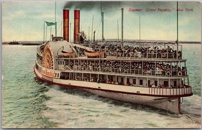 Vintage 1910s New York Harbor Postcard ''Steamer GRAND REPUBLIC'' Excursion Boat
