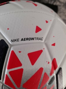 nike strike aerowtrac