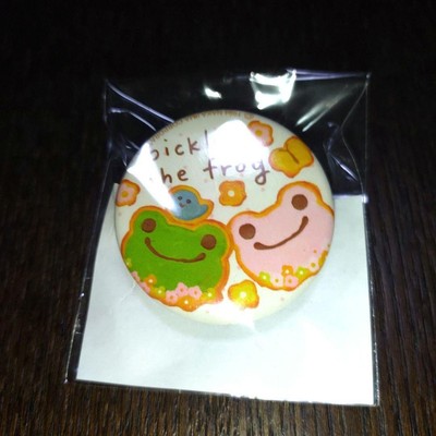 Frog Pickles Mini Can Badge Novelty Collectible Pin 3''
