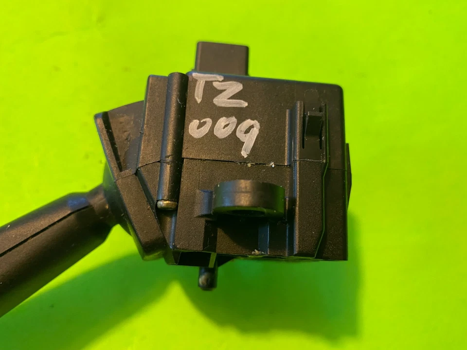 2000-2001 BMW 740iL TURN SIGNAL HEADLIGHT CONTROL SWITCH OEM 8 363 668 K - Изображение 4 из 4