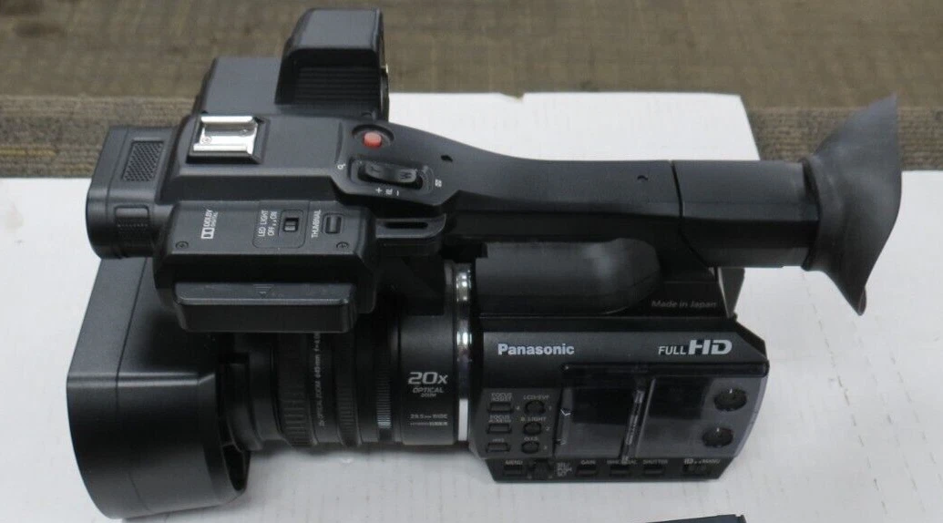 PANASONIC AG-AC30 FULL HD CAMCORDER WITH TOUCH PANEL LCD SCREEN | eBay