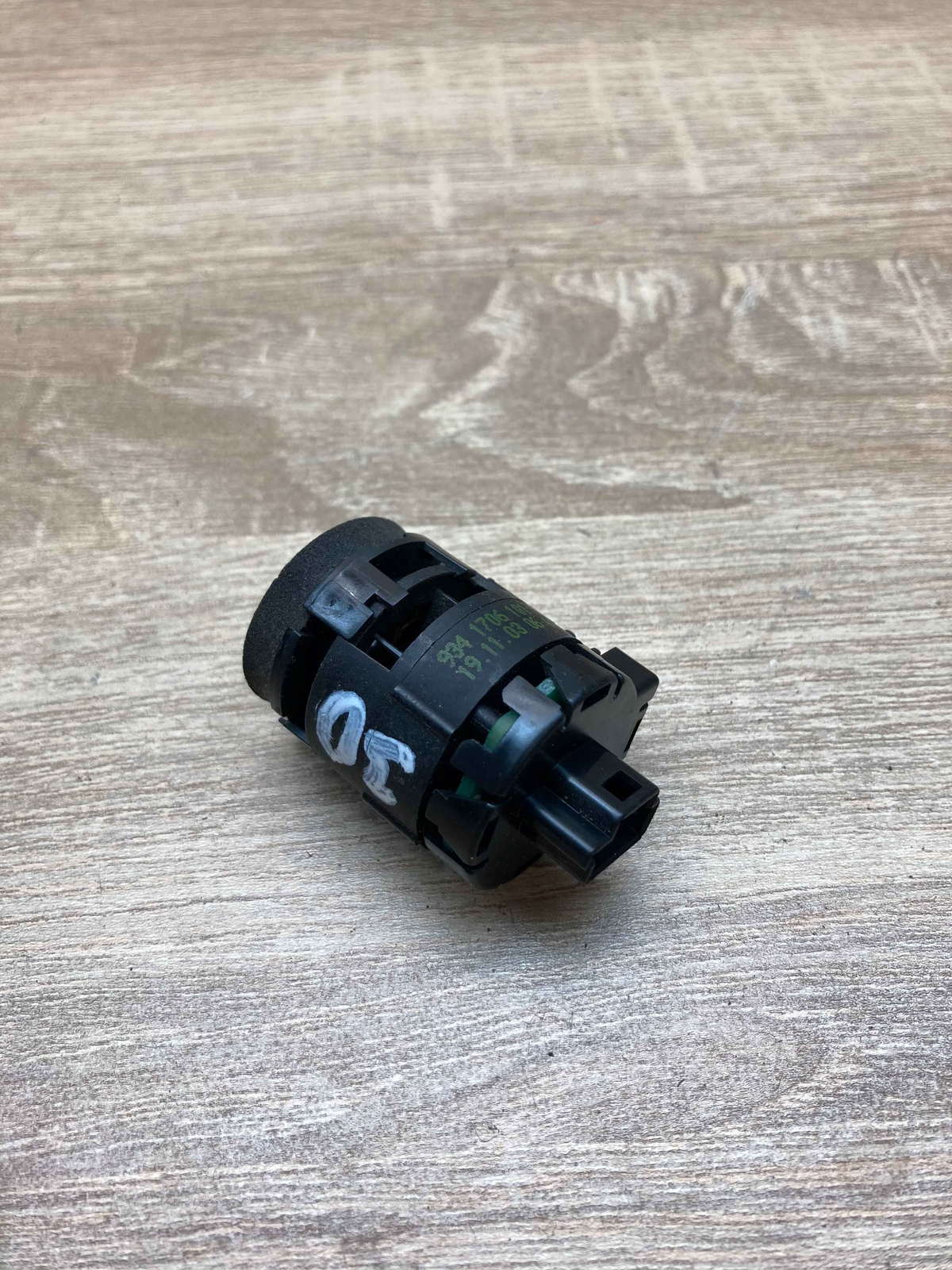 A2118300272 9341706101 OE Mercedes Benz E Class Sensor Temperature 