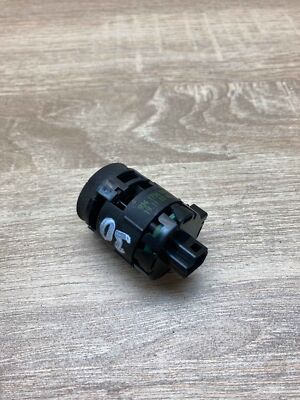 A2118300272 9341706101 OE Mercedes Benz E-Klasse Sensor Temperatur  