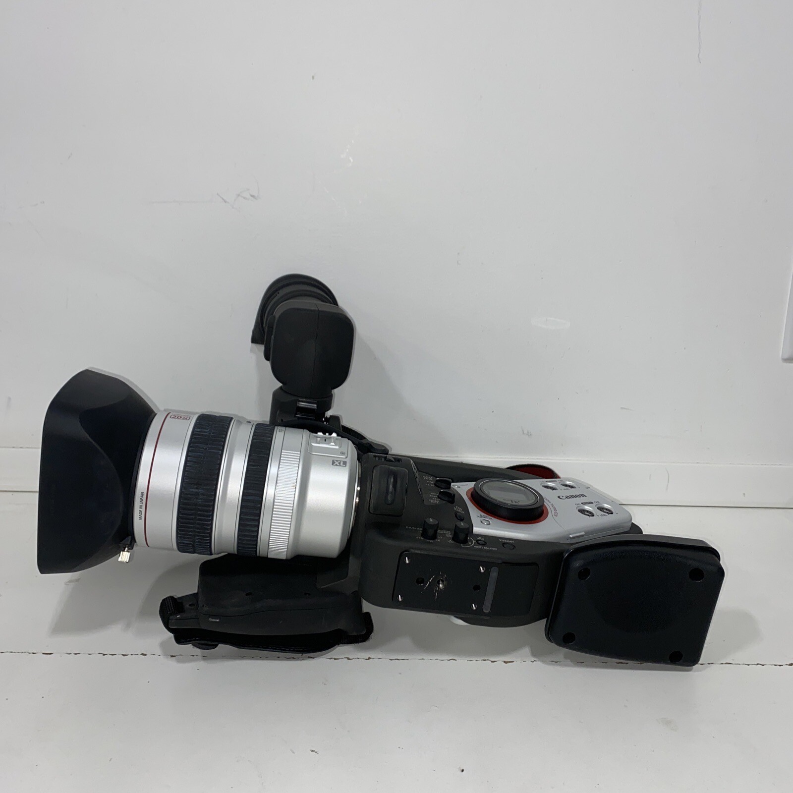 Canon XL2 Mini DV Camcorder Bundle With Accessories Untested For Parts
