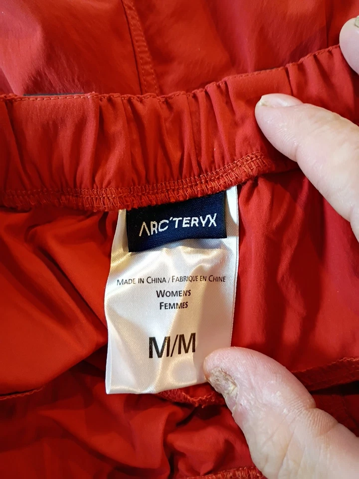 Arcteryx Sylvite Shorts Womens M Burnt Orange Casual Hiking Belt Pockets Cargo - Image 2 of 4