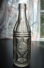 Vintage SQUEEZE 6-1/2 FL. OZ. Art Deco Soda B...
