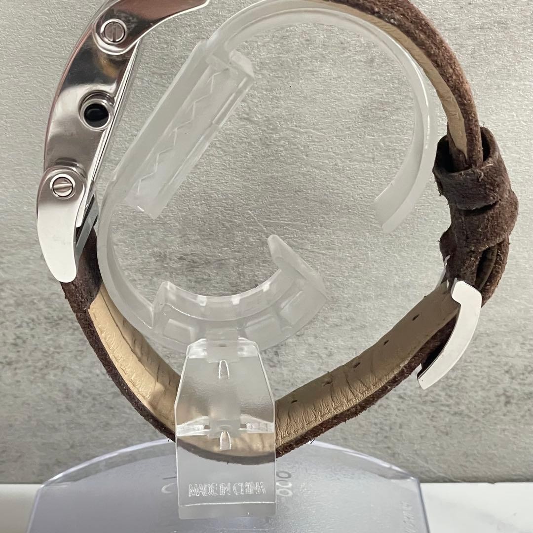 Burberry Rectangular Slim Second Men's Wristwatch… - image 2