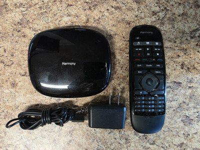 Logitech Harmony Smart Control Remote N-R0005, Hub 0-R0004