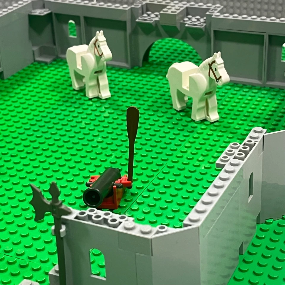 LEGO Castillo Caballos (4493) + Cañones (110) + Paredes Castillo 6066 60808 + ¡MÁS! Foto 3 de 4