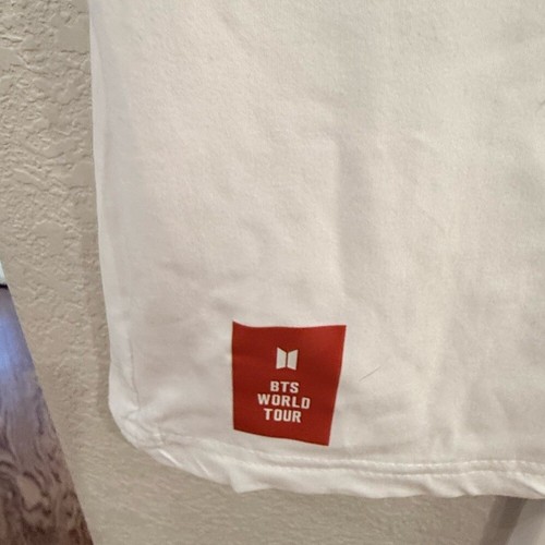 T-shirt bianca esclusiva BTS Love Yourself. Taglia XL - Foto 4 di 5