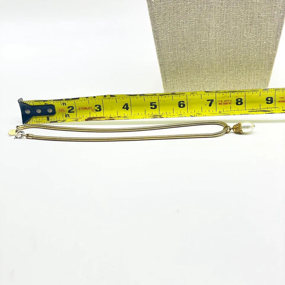 Collar Cadena Serpiente PARK LANE Tono Dorado Perla Simulada Gota Dije De Colección Foto 2 de 4